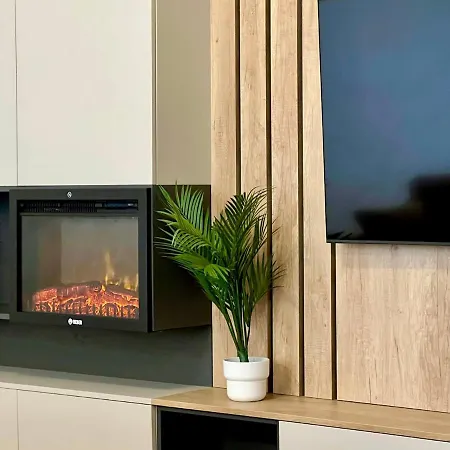 Mountain Retreat-modern 1br W/ Fireplace & Parking *