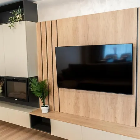 Apartmán Mountain Retreat-modern 1br W/ Fireplace & Parking *