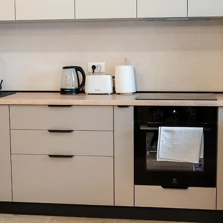 Mountain Retreat-modern 1br W/ Fireplace & Parking *