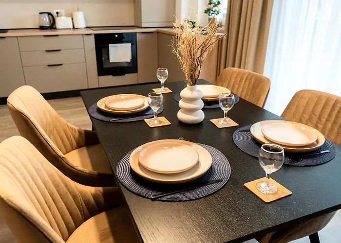 Mountain Retreat-modern 1br W/ Fireplace & Parking 公寓 *